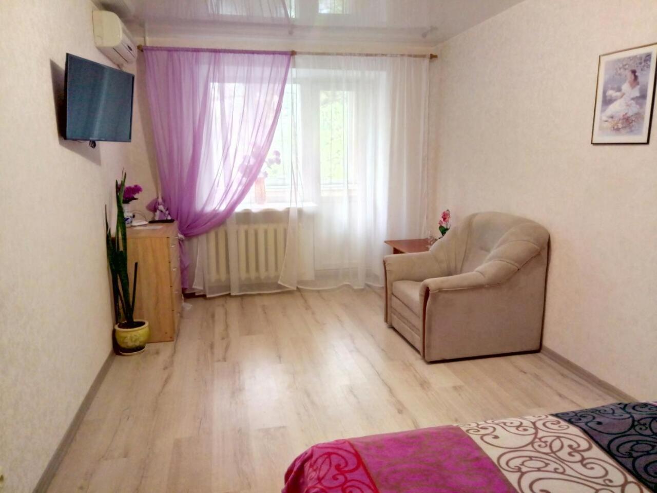 Apartment - Generala Petrova Street Odessa Ngoại thất bức ảnh