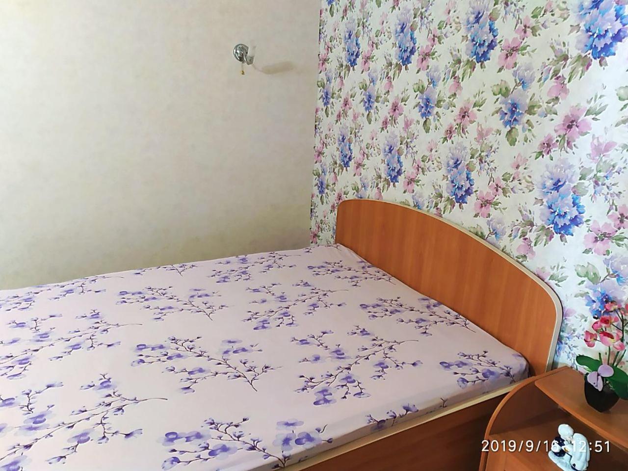 Apartment - Generala Petrova Street Odessa Ngoại thất bức ảnh